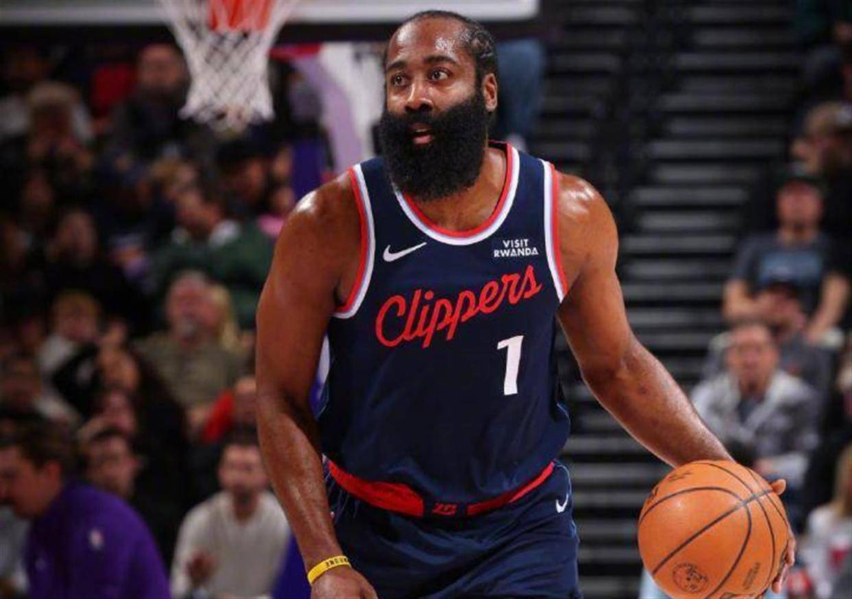 曼联刷新队史纪录备战NBA季后赛辽宁本钢冲刺阶段外线爆发，犹他爵士围绕CBA季后赛伤情更新直接炸裂