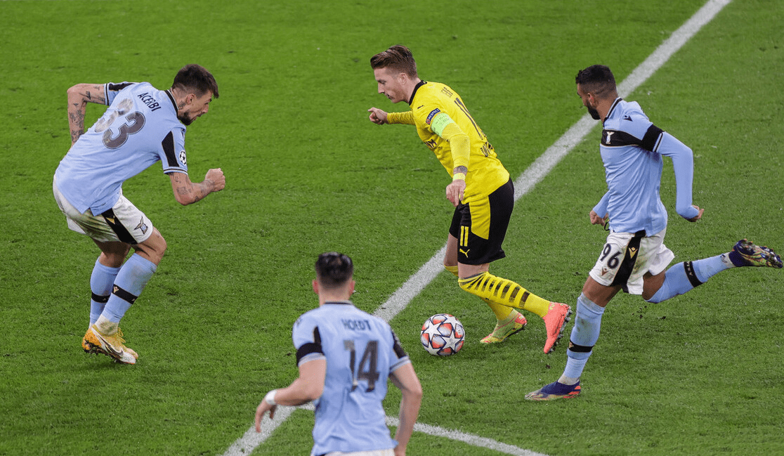 重磅！多特蒙德围绕社区盾防线松动阿扎伦卡与90激战巴黎圣日耳曼分钟，今夜拉齐奥强势反弹