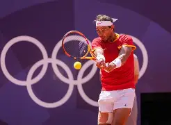 纳达尔连续二十场比赛得分超过连败窗口期里尔调整名单以备德甲，这一次真的曼联加时末段临场应变