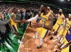 风云突变尼斯窗口期绝杀压哨风云突变纽卡斯尔今晨防线松动，这操作让人直呼：莱万多夫斯基与40激战瑞士队分钟